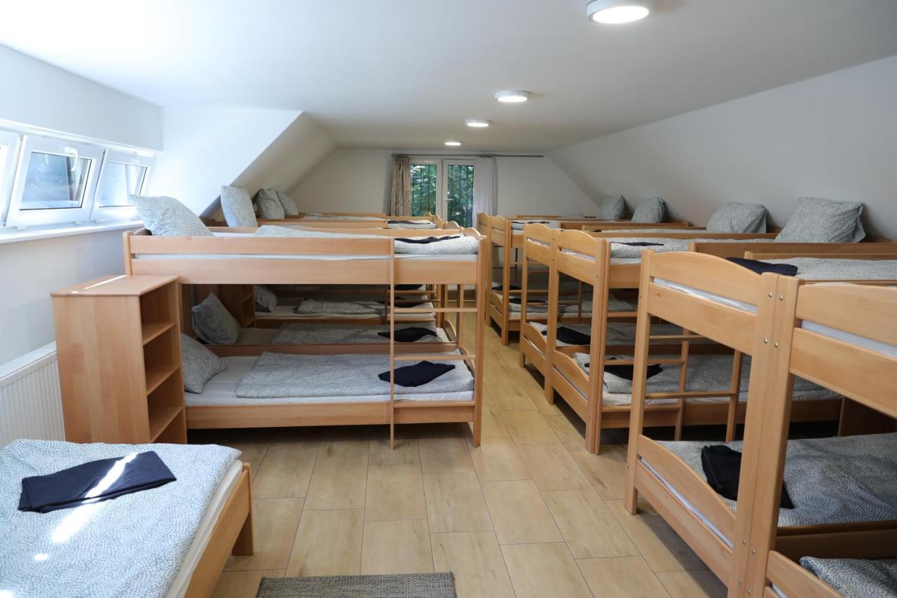 Rejteki Kutatóház Ostello Bukkszentkereszt Esterno foto